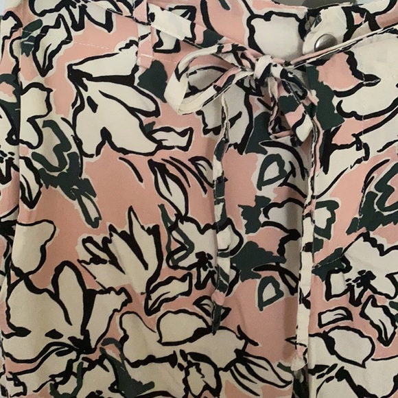 Banana republic pants - Picture 2 of 4